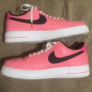 Nike Air Force 1 Pink
Gaze/Black-White